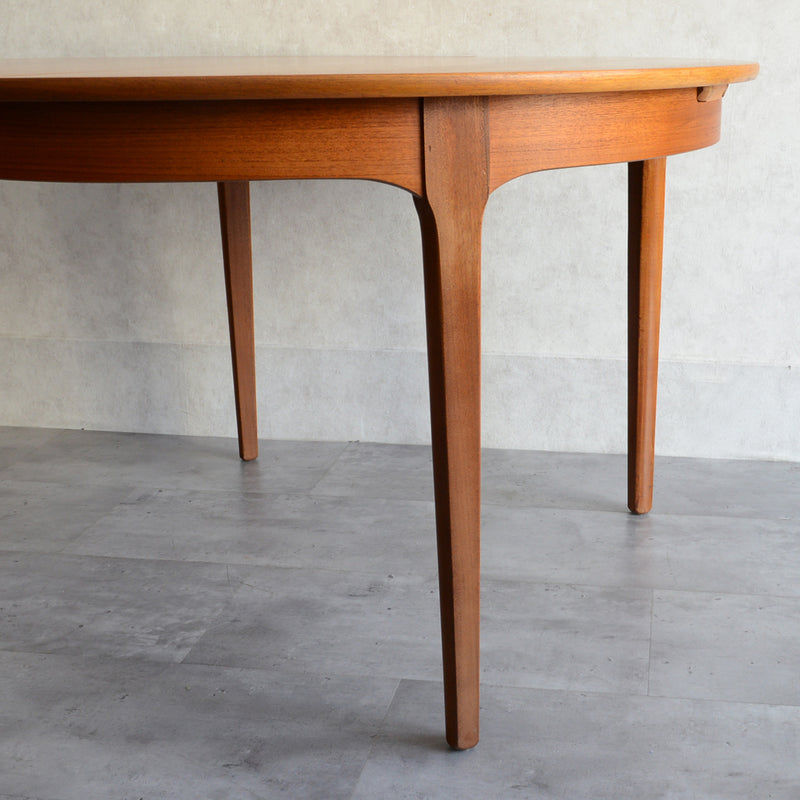 Nathanネイサン　エクステンション ラウンドテーブル02