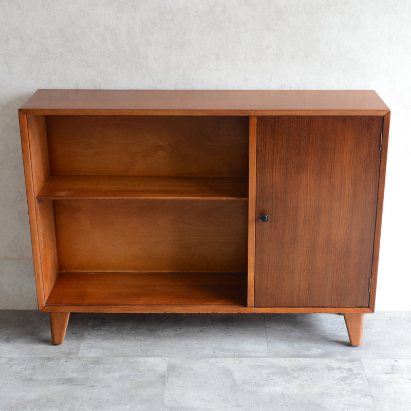 Harris Lebus ガラスキャビネット 40 (木扉付)