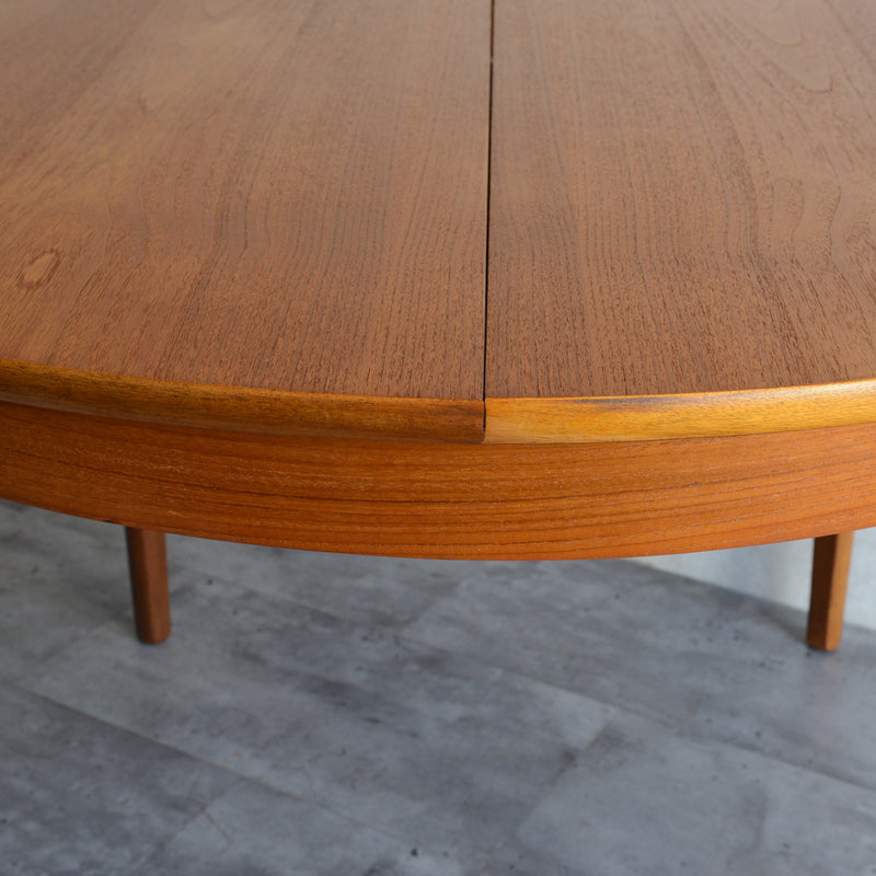 Nathanネイサン　エクステンション ラウンドテーブル02