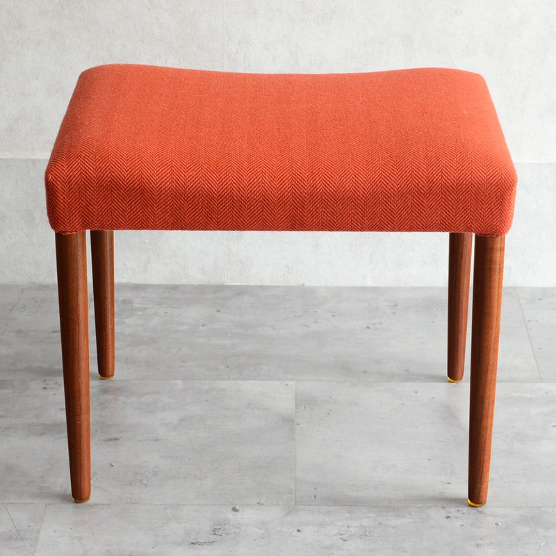 デンマーク ヴィンテージ スツール(張替橙）