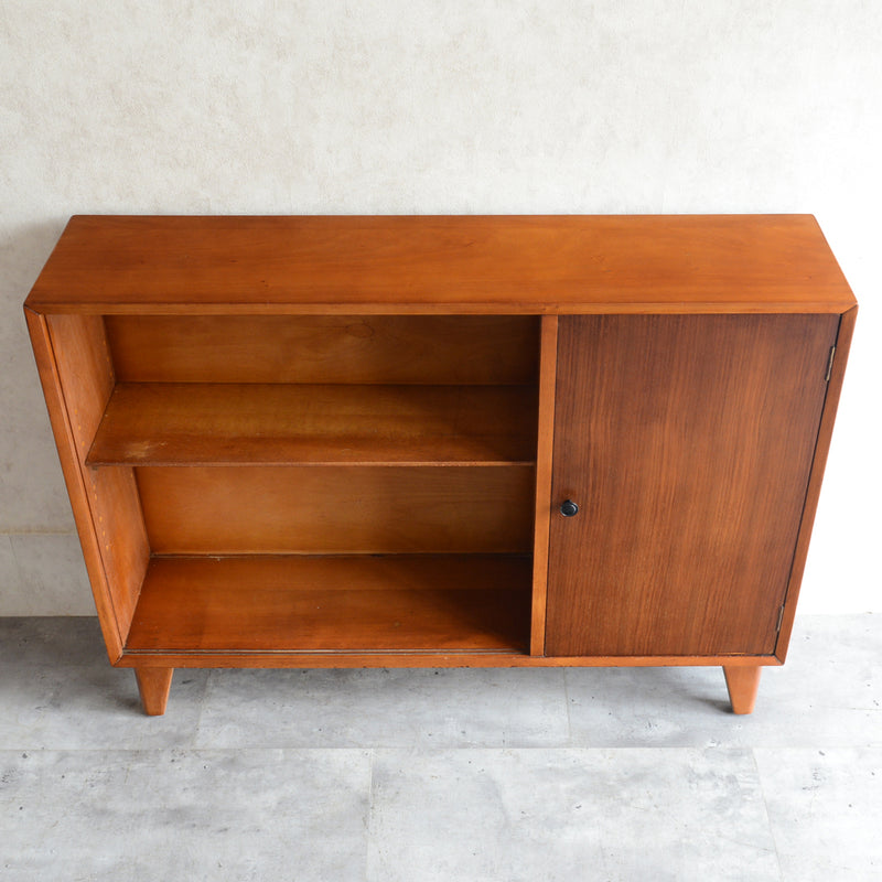 Harris Lebus ガラスキャビネット 40 (木扉付)