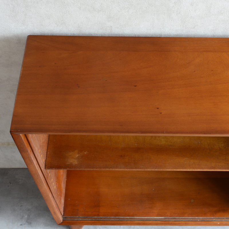 Harris Lebus ガラスキャビネット 40 (木扉付)