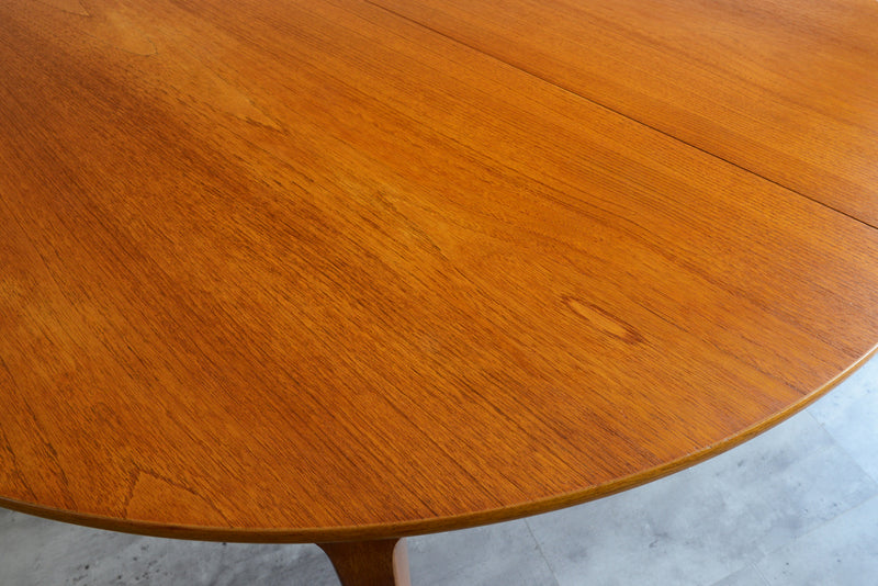 Nathanネイサン　エクステンション ラウンドテーブル02