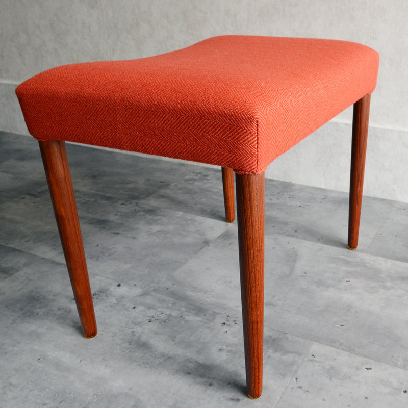 デンマーク ヴィンテージ スツール(張替橙）