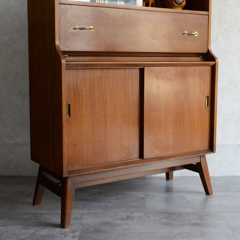 Beautility （ビューティリティ）チーク キャビネット ライティングビューロー付