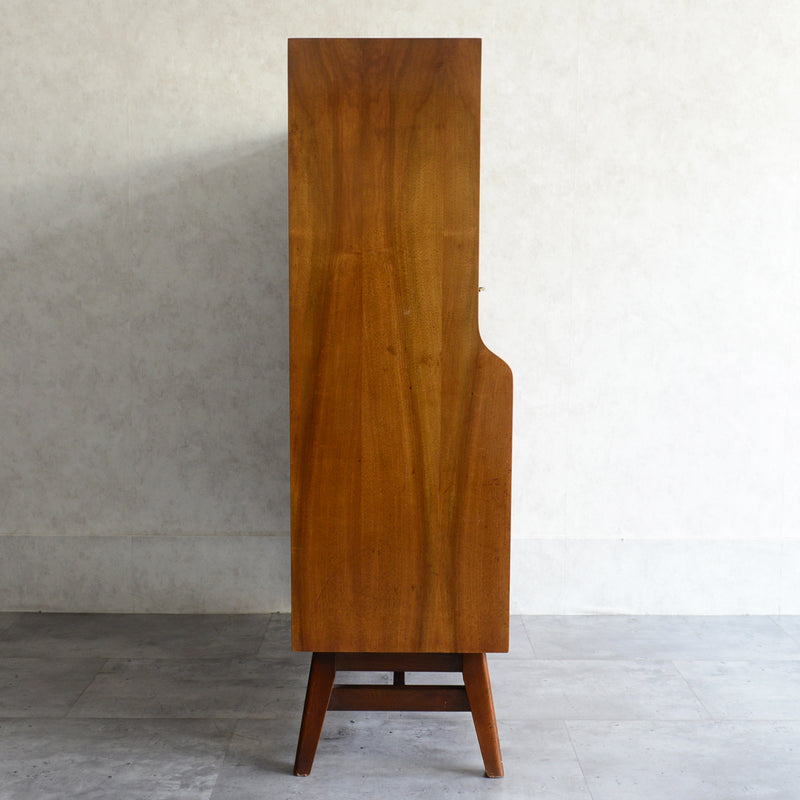 Beautility （ビューティリティ）チーク キャビネット ライティングビューロー付