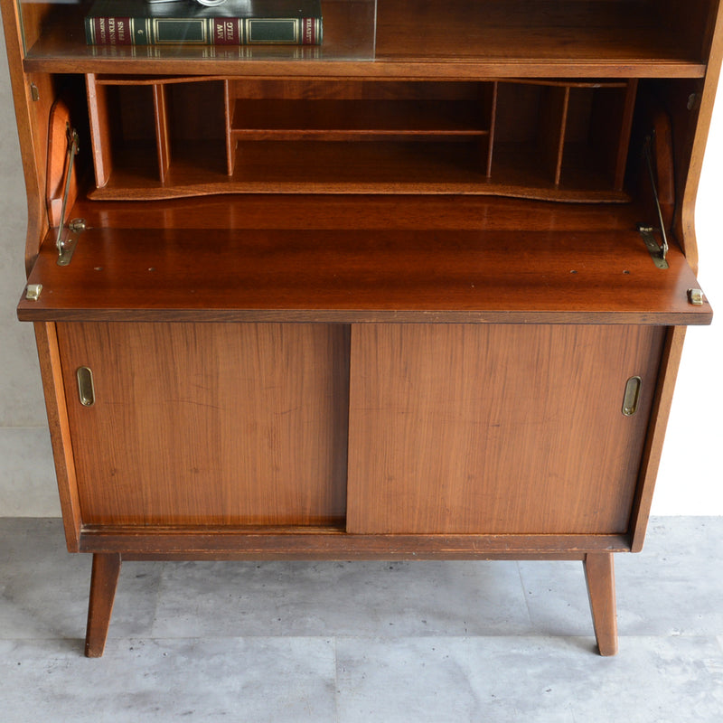 Beautility （ビューティリティ）チーク キャビネット ライティングビューロー付