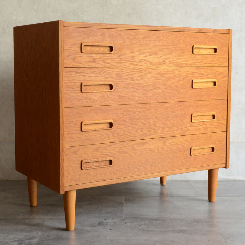 デンマークヴィンテージ  オーク4段チェスト3-4 (ウッドオイル仕上）