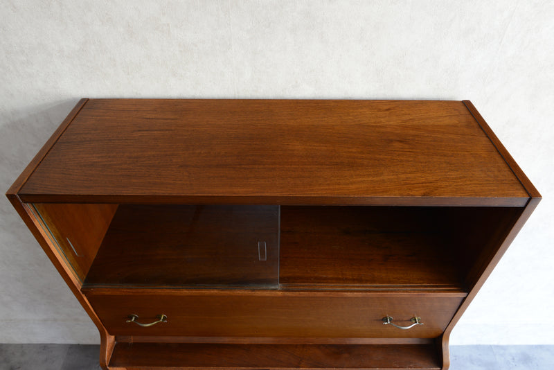 Beautility （ビューティリティ）チーク キャビネット ライティングビューロー付