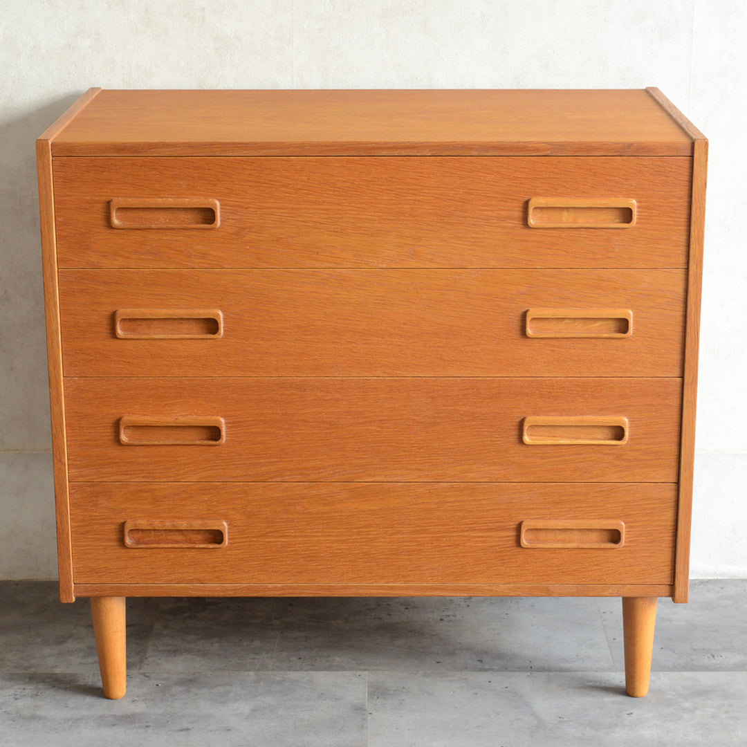 デンマークヴィンテージ  オーク4段チェスト3-4 (ウッドオイル仕上）