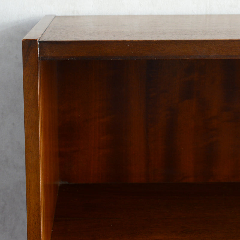 Beautility （ビューティリティ）チーク キャビネット ライティングビューロー付