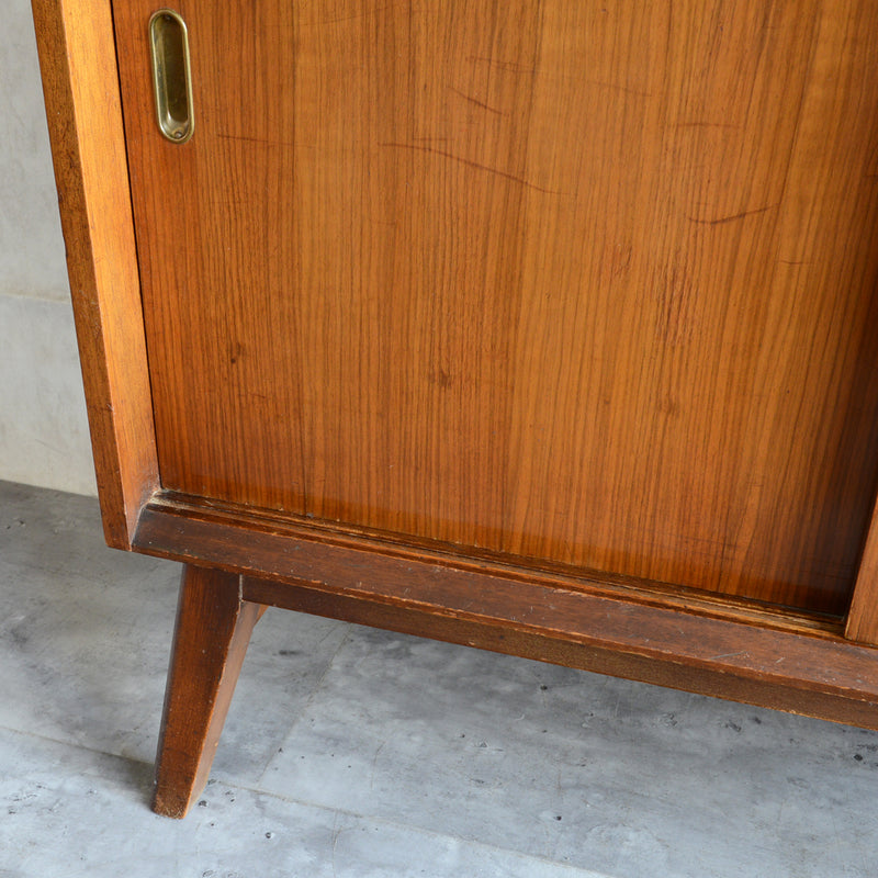 Beautility （ビューティリティ）チーク キャビネット ライティングビューロー付