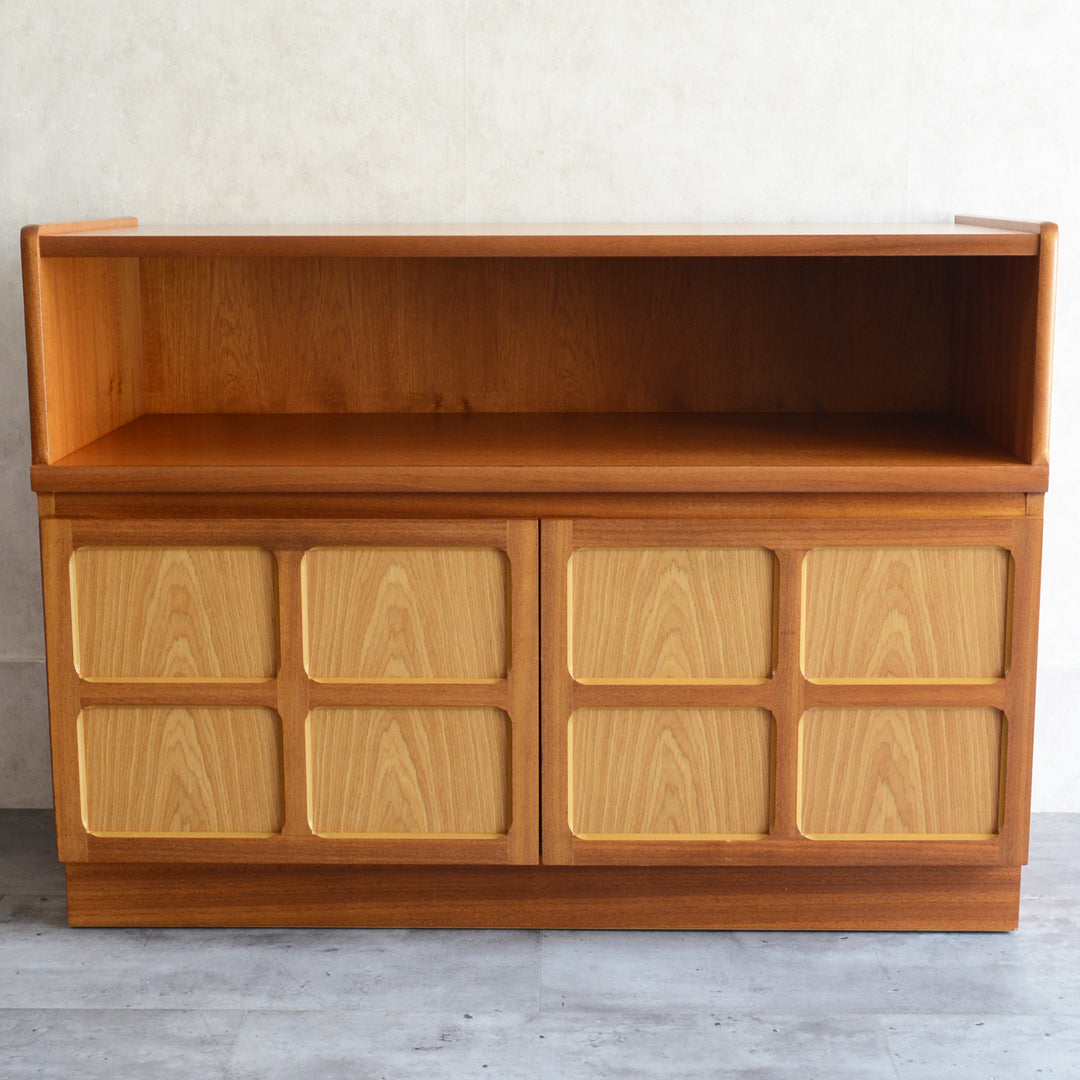 Nathan （Parker knoll） ネイサン　キャビネット 26 AVボード テレビ台