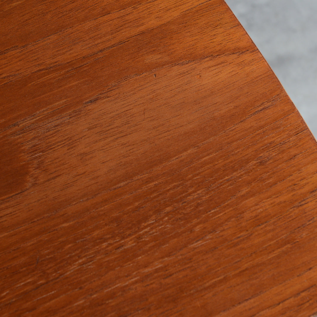 デンマーク ヴィンテージ　1段チェスト/サイドテーブル3-1(ウッドオイル仕上）