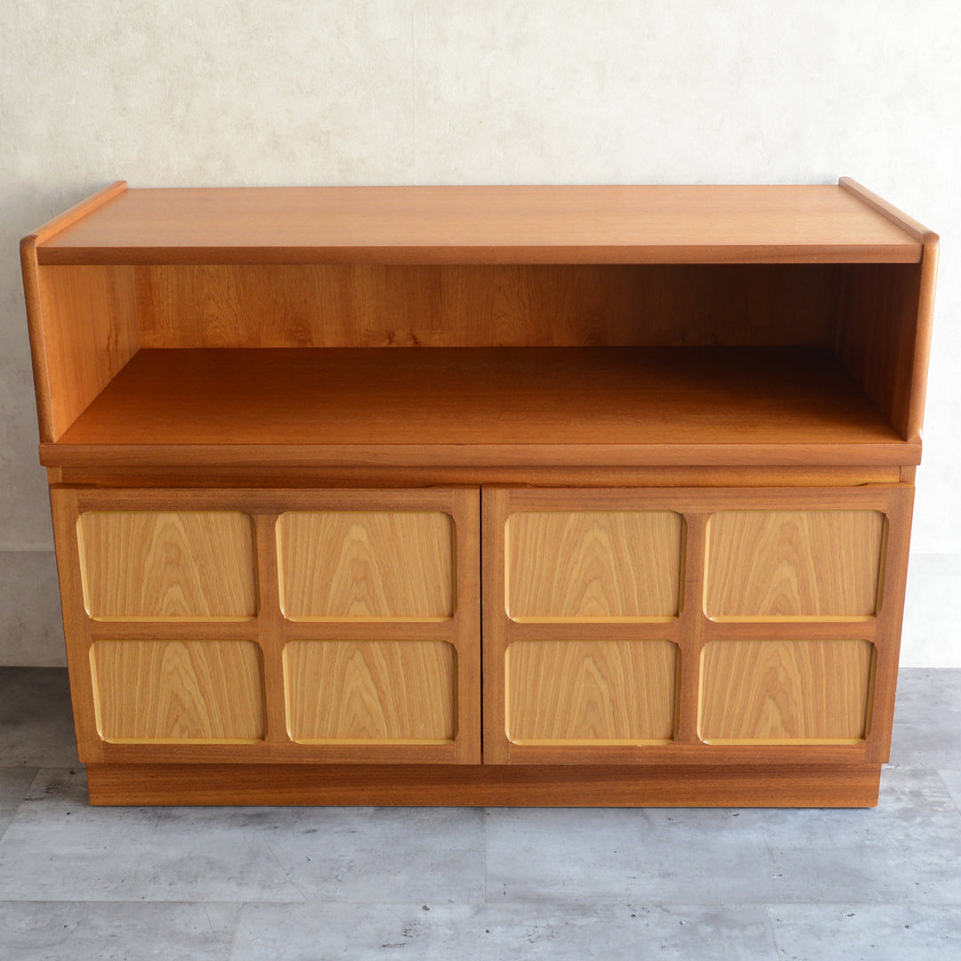 Nathan （Parker knoll） ネイサン　キャビネット 26 AVボード テレビ台