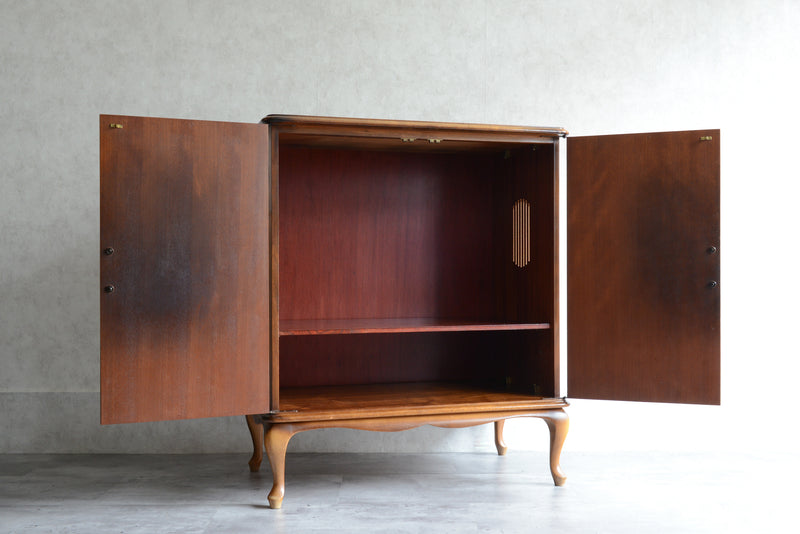 イギリスクラシック　ラタンキャビネット07　