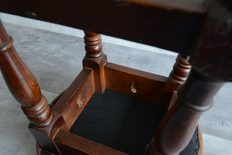 イギリス ヴィンテージ　パブ スツール01