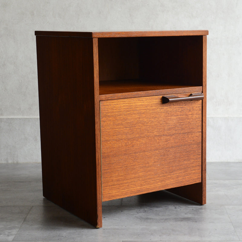 AVALON アバロン サイドキャビネットＢ/ナイトテーブル（右開き）