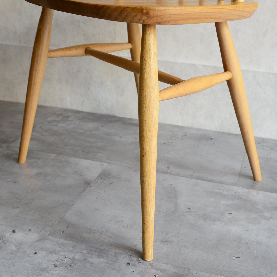 ゴールドスミスチェア56