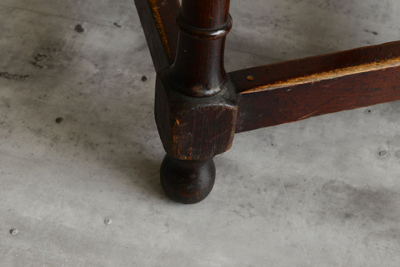 イギリス ヴィンテージ　パブ スツール01