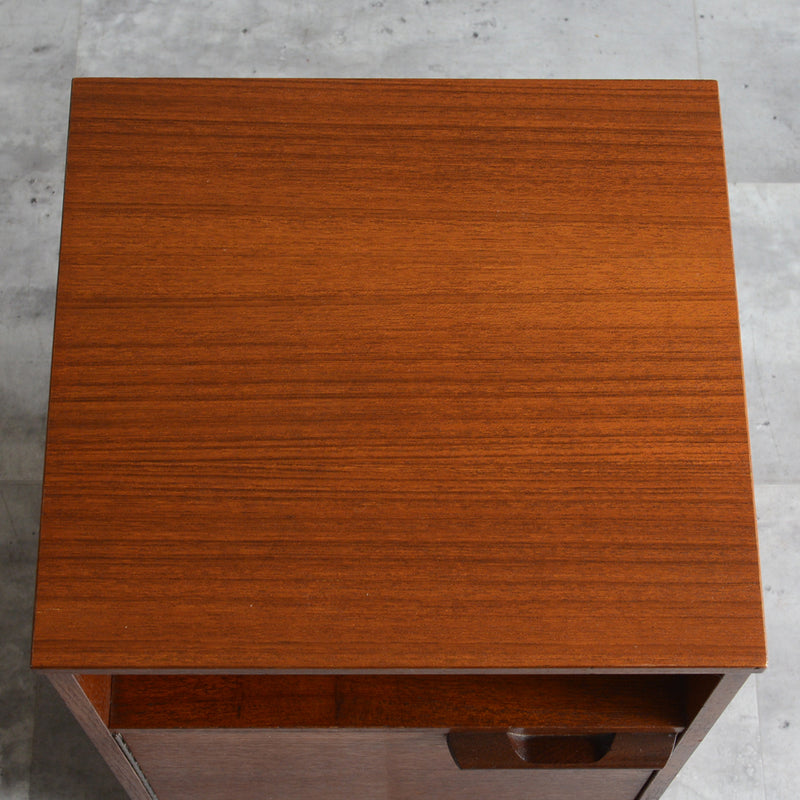 AVALON アバロン サイドキャビネットＢ/ナイトテーブル（右開き）