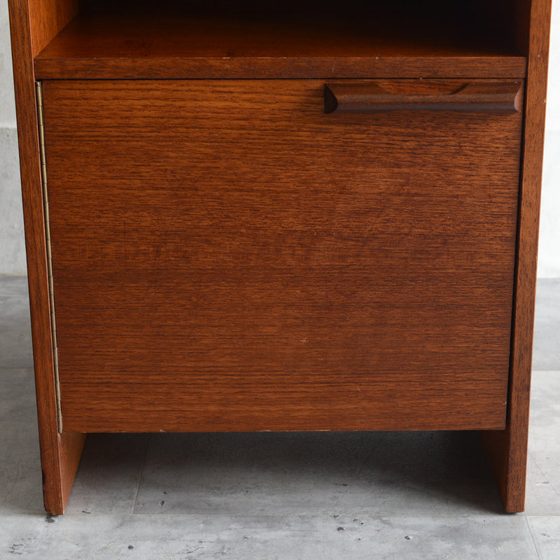 AVALON アバロン サイドキャビネットＢ/ナイトテーブル（右開き）