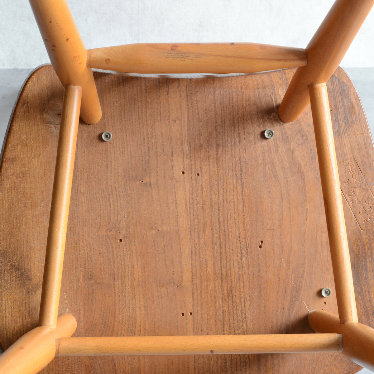 ERCOL　アーコール　ハイスティックバックチェア01