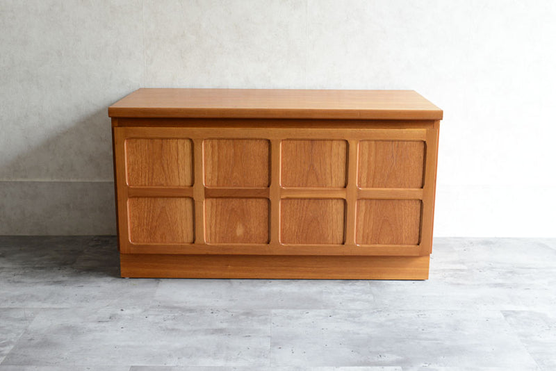 Nathan  ネイサン キャビネット　TVユニット