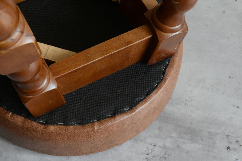 イギリス ヴィンテージ　パブ スツール02