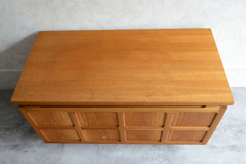 Nathan  ネイサン キャビネット　TVユニット