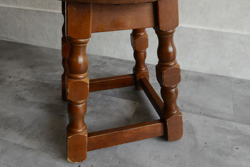 イギリス ヴィンテージ　パブ スツール02