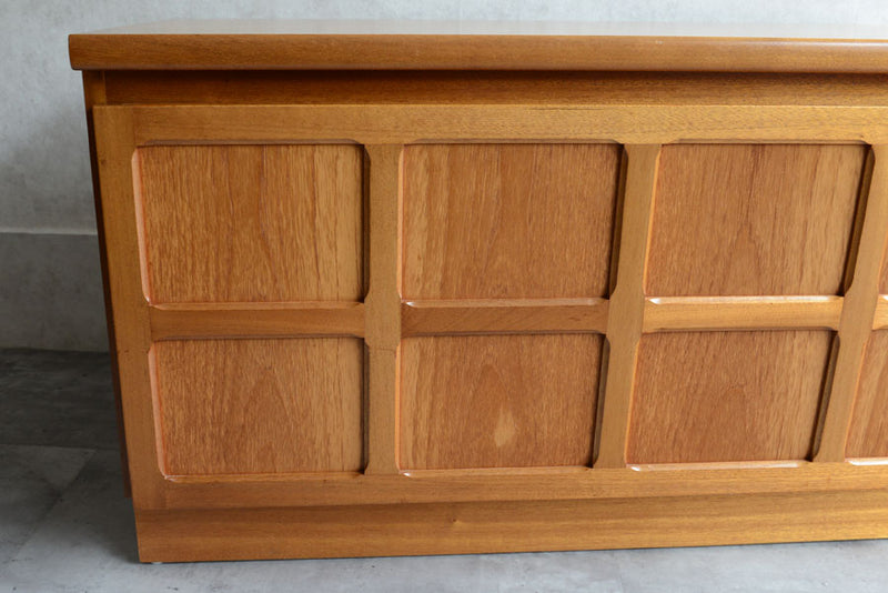 Nathan  ネイサン キャビネット　TVユニット