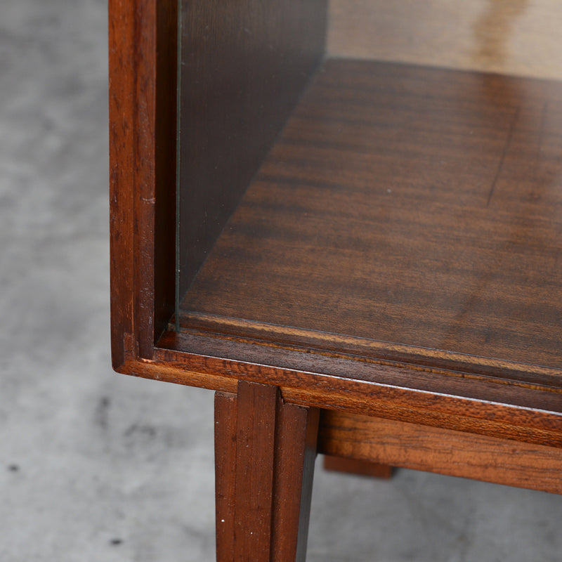 60s ヴィンテージ ガラスキャビネット 21（天板剝離再塗装）