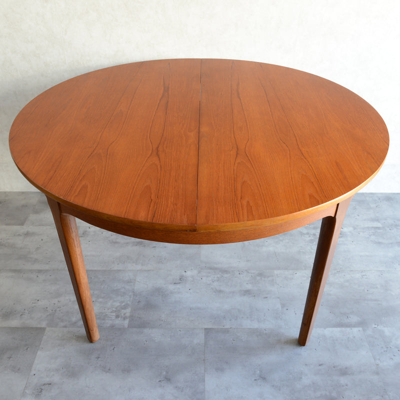 Nathan ネイサン　エクステンション ラウンド ダイニングテーブル03