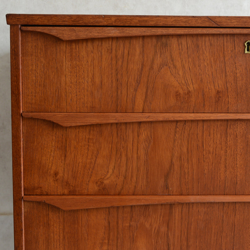 デンマーク ヴィンテージ  チーク ３段チェスト 5-4 (ウッドオイル仕上）鍵付