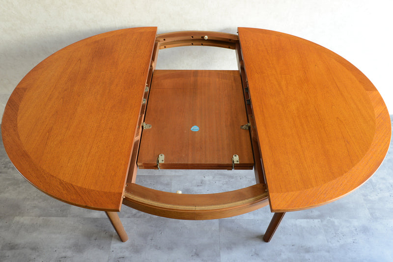 Nathan　ラウンドエクステンションテーブル01