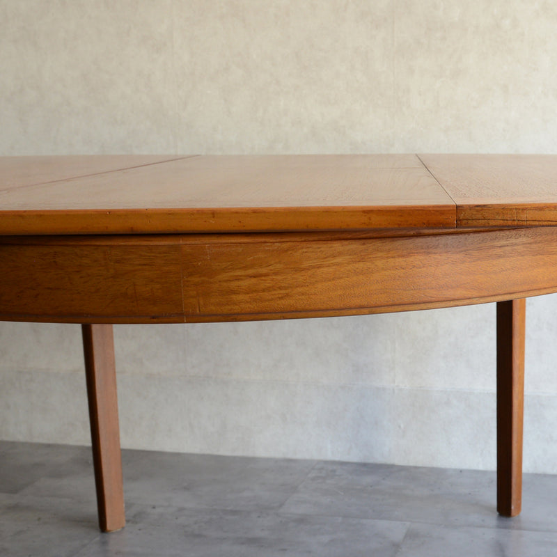 Nathan　ラウンドエクステンションテーブル01