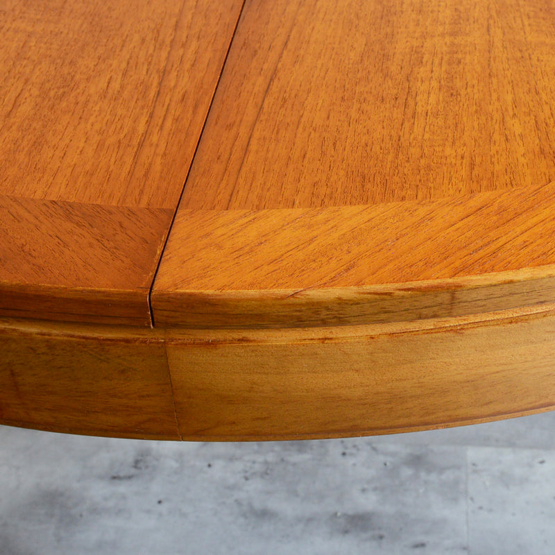 Nathan　ラウンドエクステンションテーブル01