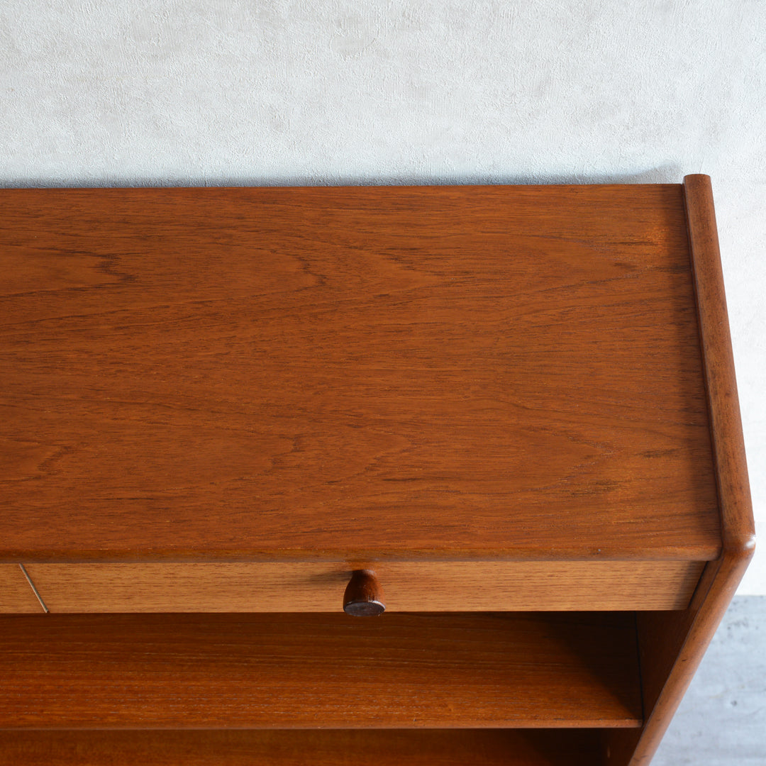 Nathan ネイサン （Parker Knoll）キャビネット 30