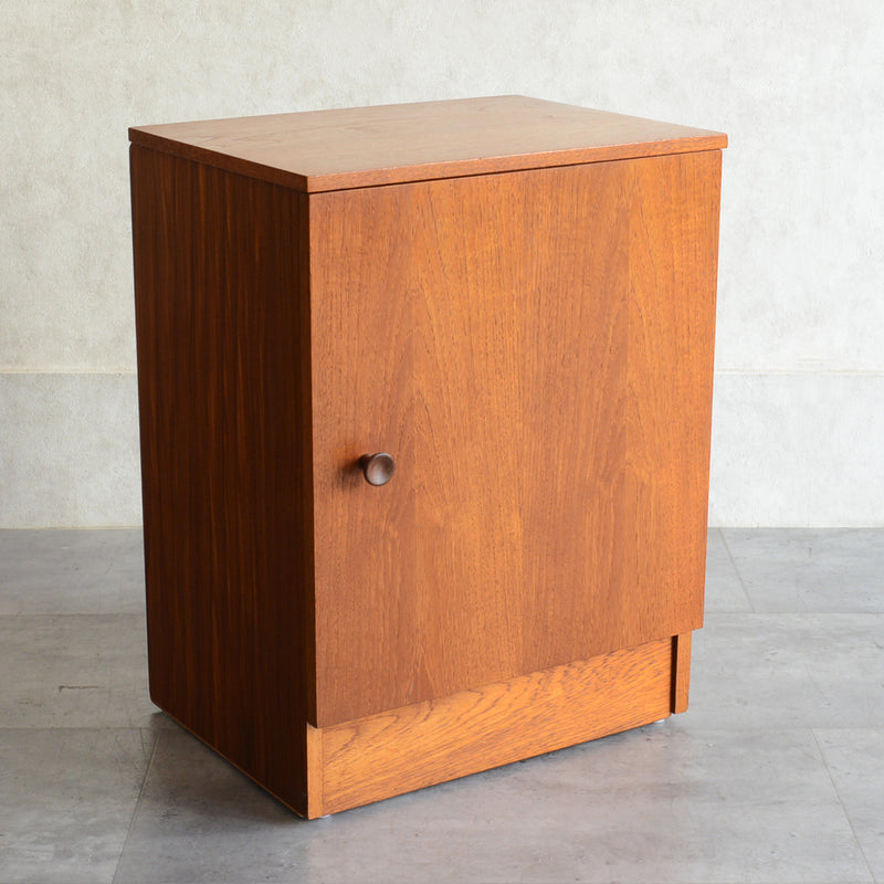 austinsuite オースティンスィート　サイドキャビネット