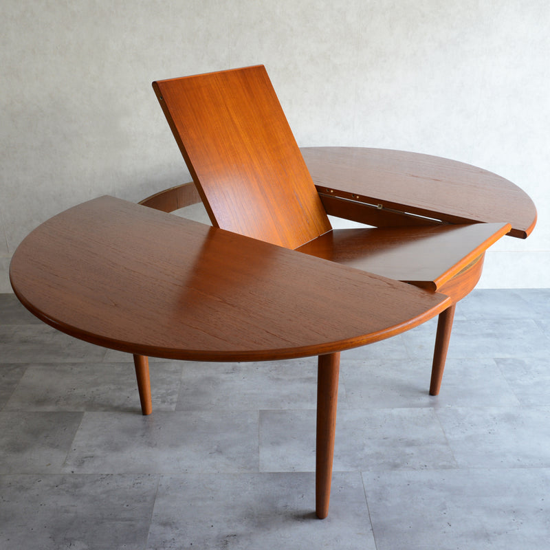 Meredew(メレデュー）エクステンション ラウンド ダイニングテーブル 03(天板剥離再塗装済）