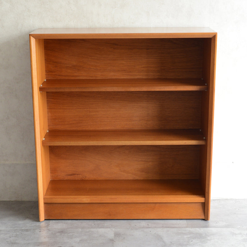 Herbert E. Gibbs ガラス扉キャビネット