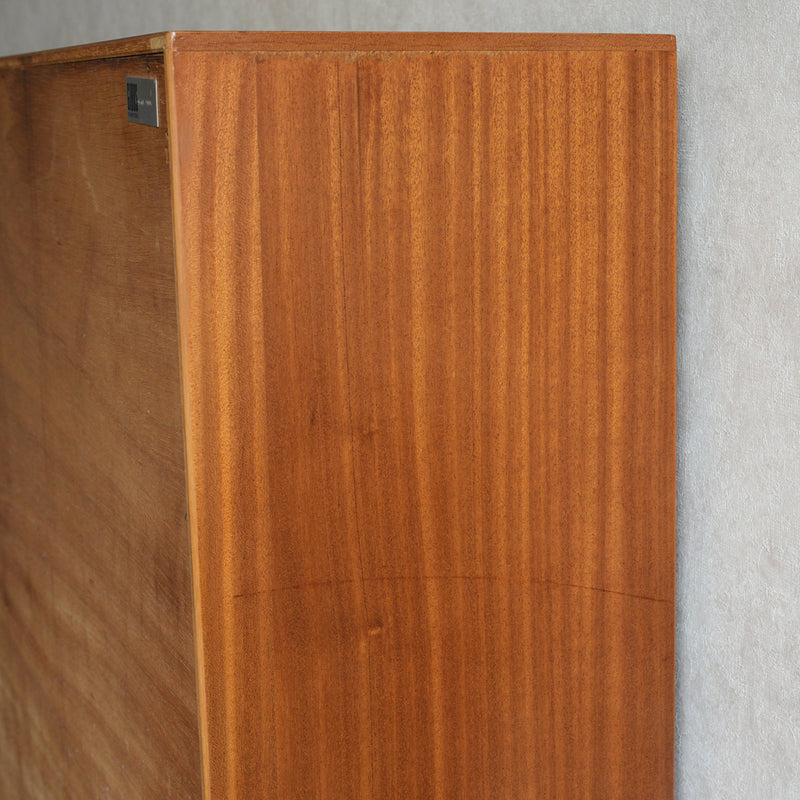 Herbert E. Gibbs ガラス扉キャビネット