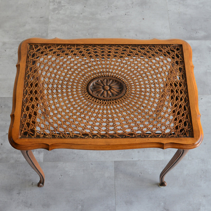 オランダクラシック　ラタン ネストテーブル