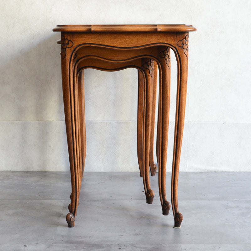 オランダクラシック　ラタン ネストテーブル