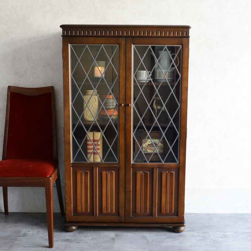 イギリスクラシック   ガラスキャビネット01