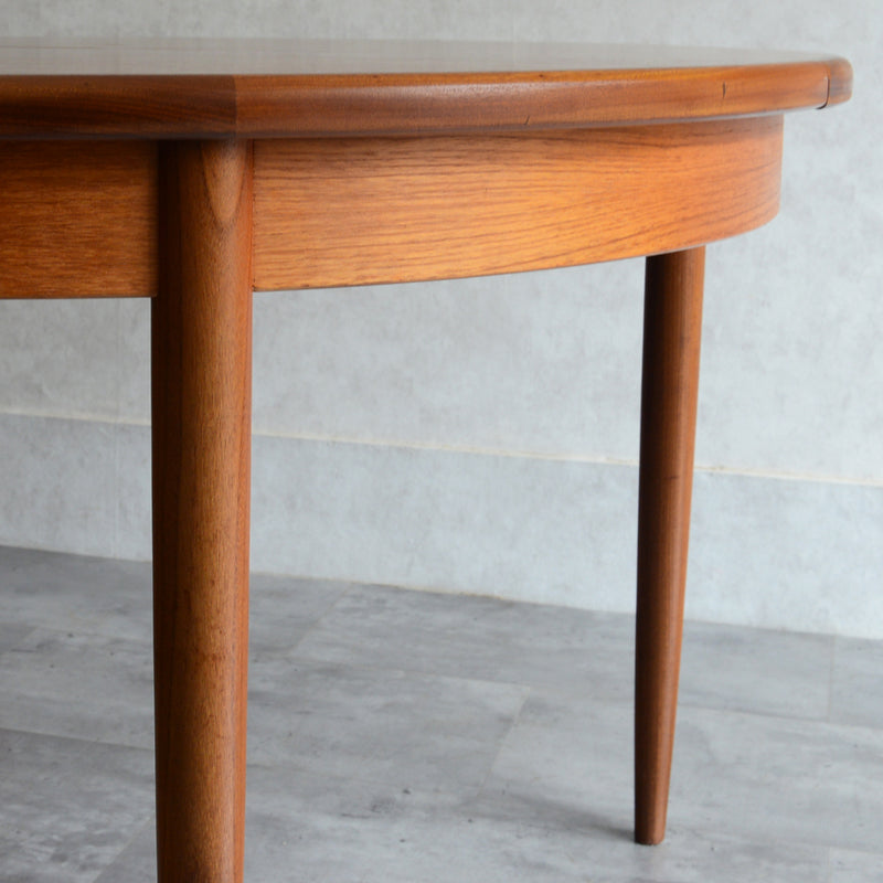 G-PLAN ジープラン エクステンション ラウンド ダイニングテーブル71（天板剥離再塗装済）