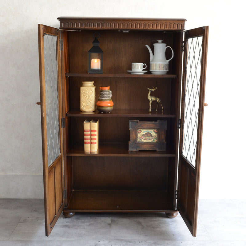 イギリスクラシック   ガラスキャビネット01