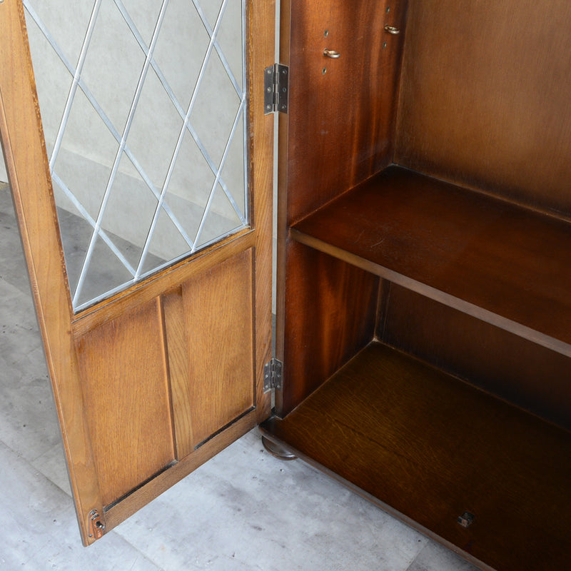 イギリスクラシック   ガラスキャビネット01