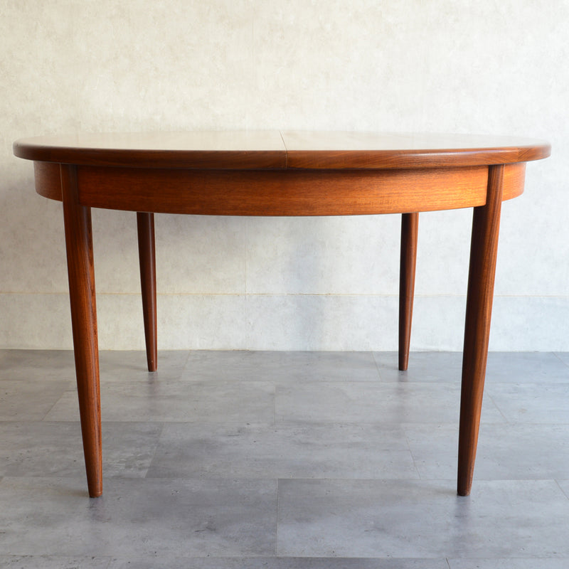 G-PLAN ジープラン　エクステンション ラウンド ダイニングテーブル70（天板剥離再塗装済）